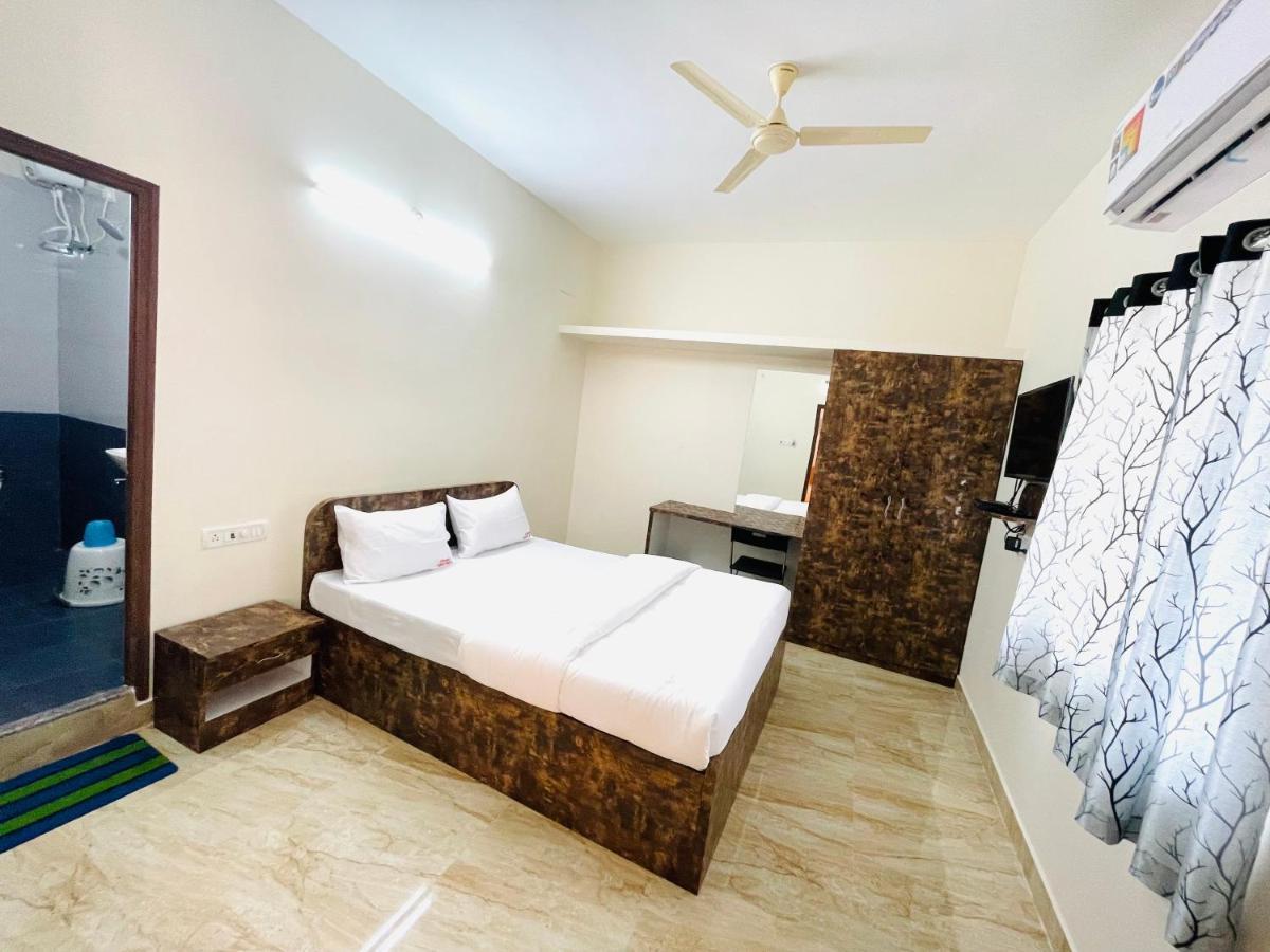 Lsr Service Apartments Tirupati Exterior foto